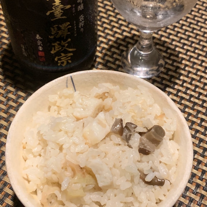 簡単 笹かまと舞茸の炊き込みご飯 レシピ 作り方 By 酔いどれんぬ 楽天レシピ 簡単 笹かまと舞茸の炊き込みご飯 レシピ 作り方 By 酔いどれんぬ 楽天レシピ